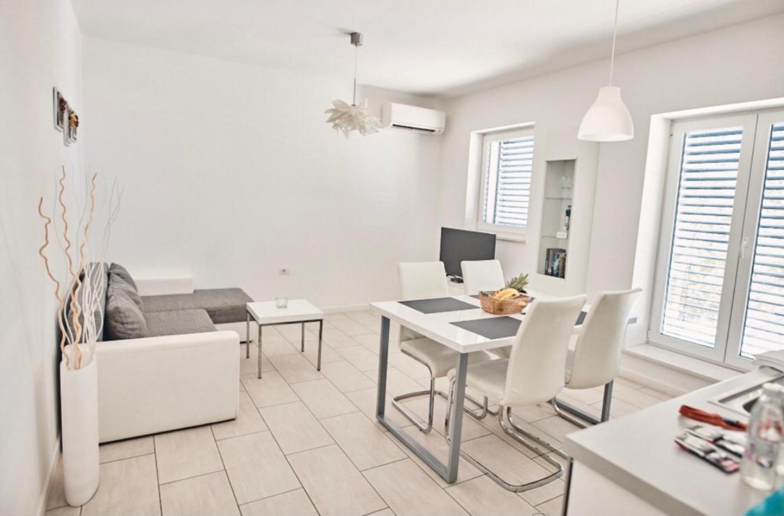 Apartments & Rooms Artemus Belveder Koper Luaran gambar